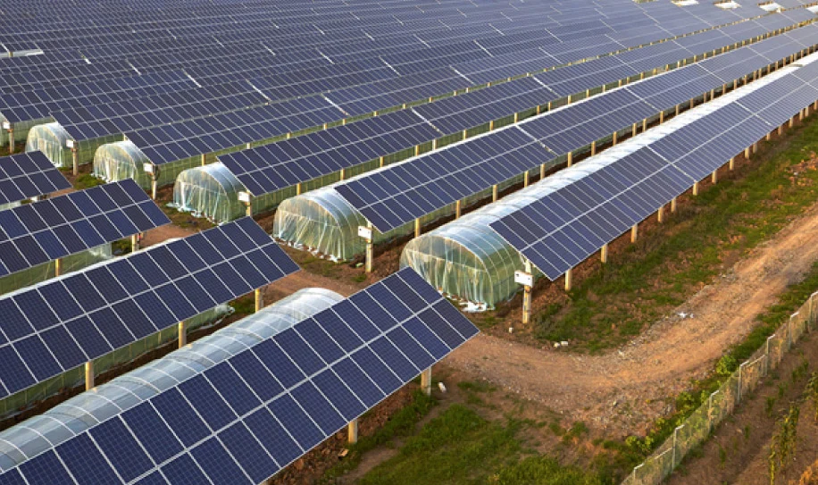 art-13-solar-panel-1